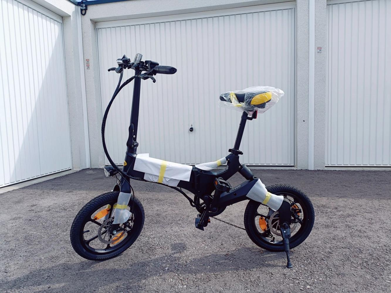 Faltbares E-Bike