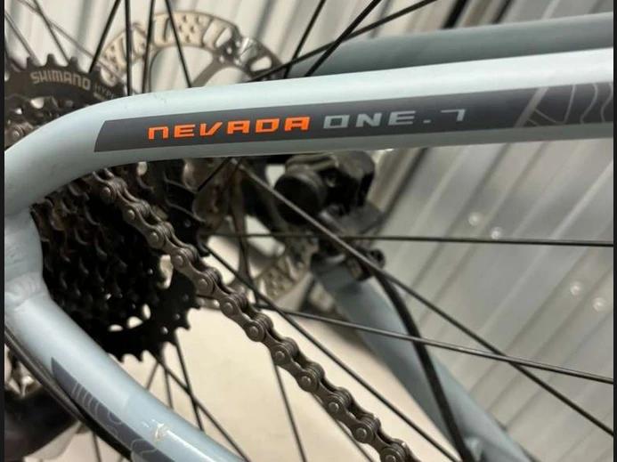 Fuji Nevada Mountain Bike