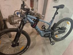Kellys THEOS E-MTB - Fast wie neu - 725wh